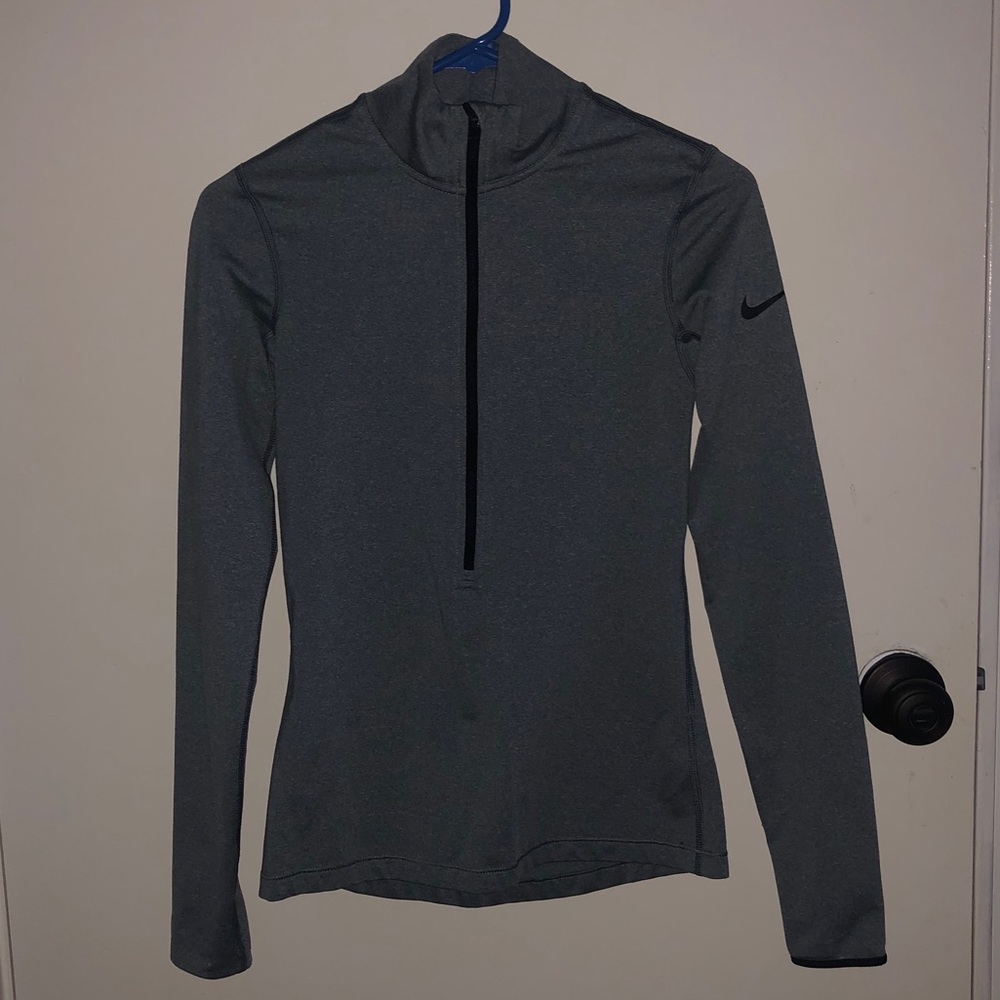 Nike Pro 1/2 Zip Long Sleeve Top